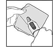 Bilden visar hur applikatorn rengörs efter användning.